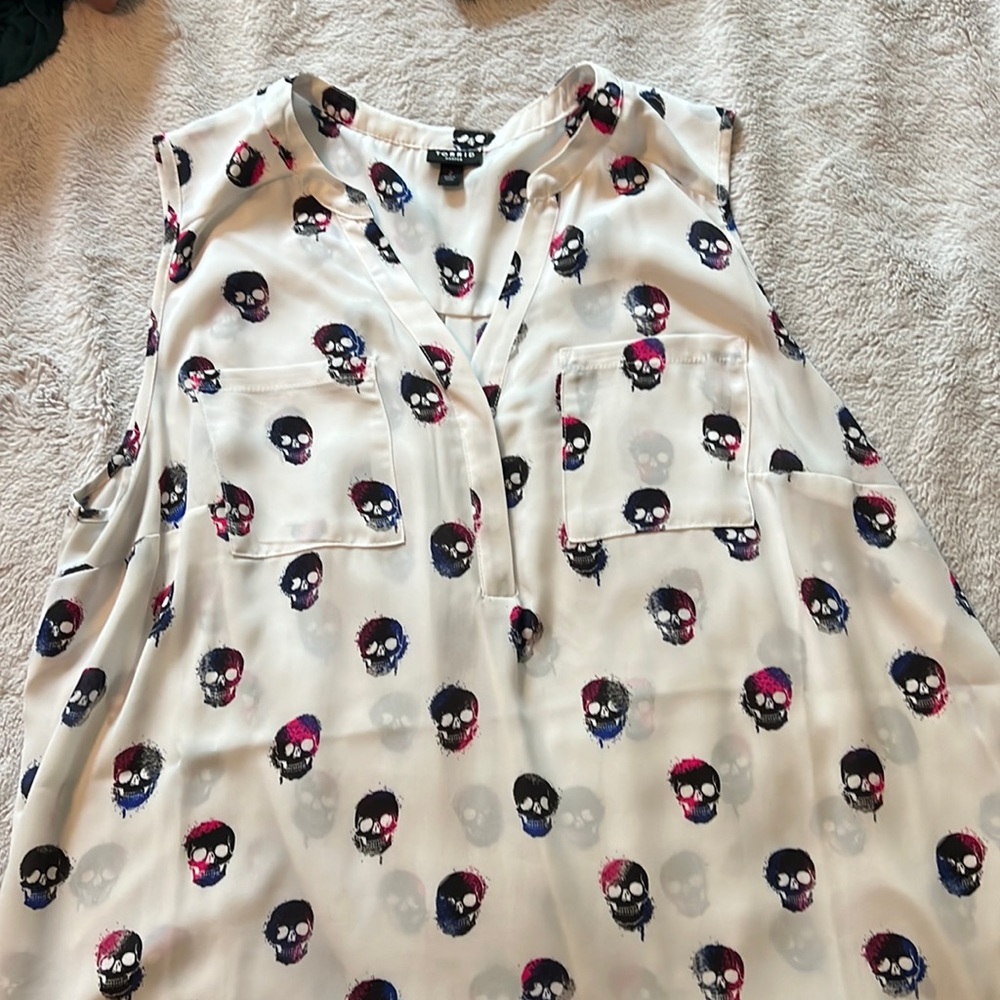 Torrid tank top